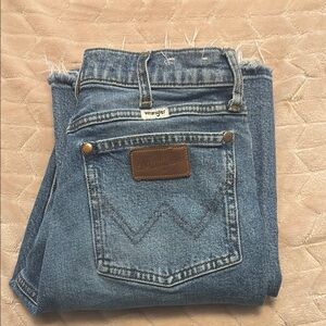 Wrangler Blue Ankle Cropped Jeans Classic Style